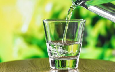 Pourquoi boire de l’eau après un massage ?